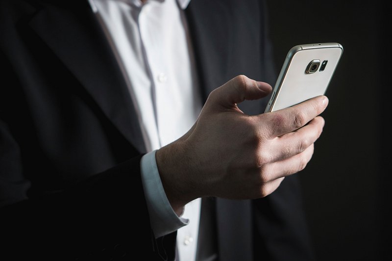 Stealth - hotel room with invisible health monitoring technology