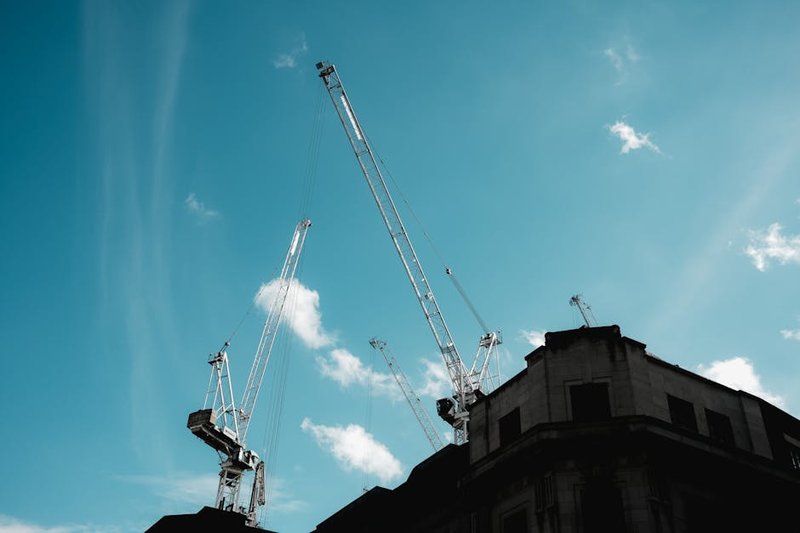 Peano - construction project timeline with probability distributions